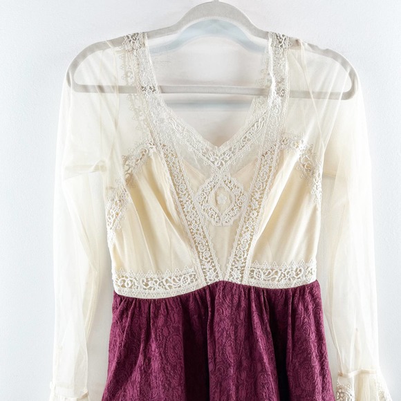 Free People V for Victoria Embroidered Lace Sleeve Mini Dress Ivory / Maroon 2 - Picture 6 of 15